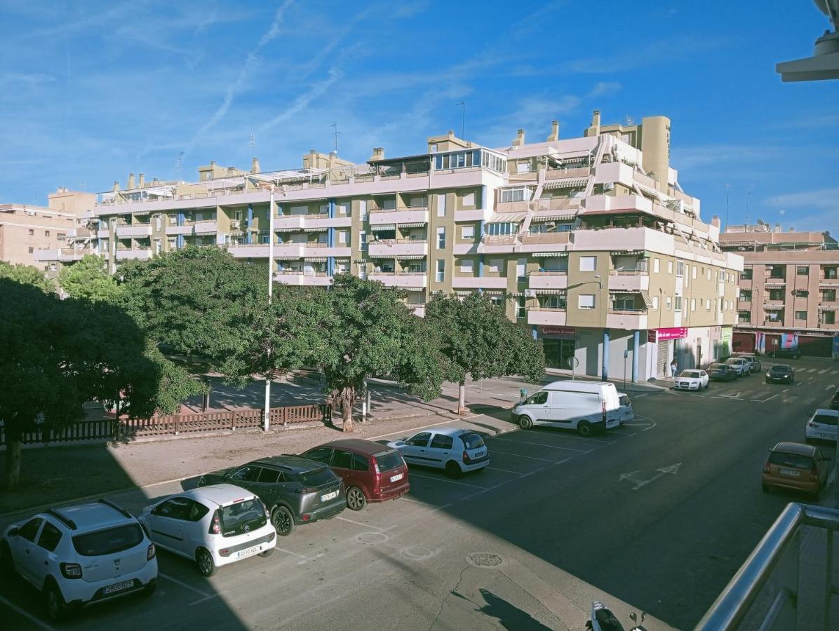 Experience Valencia Bnb - Mare Nostrum Apartment Beach Puerto Sagunto Buitenkant foto